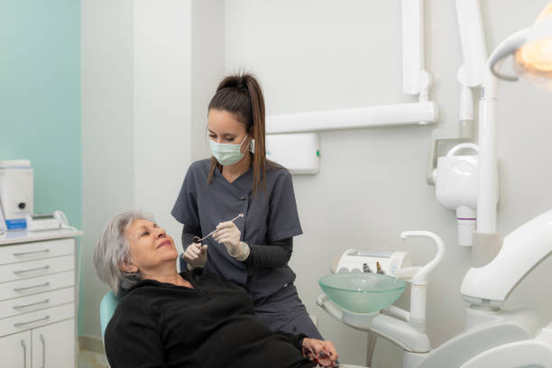 Best Emergency Tooth Extraction in Algoma, WI