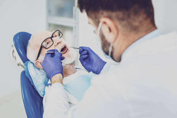 Best Emergency Tooth Extraction in Algoma, WI